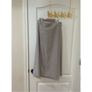 VINCE Women’s wrap skirt size 10 New with tags